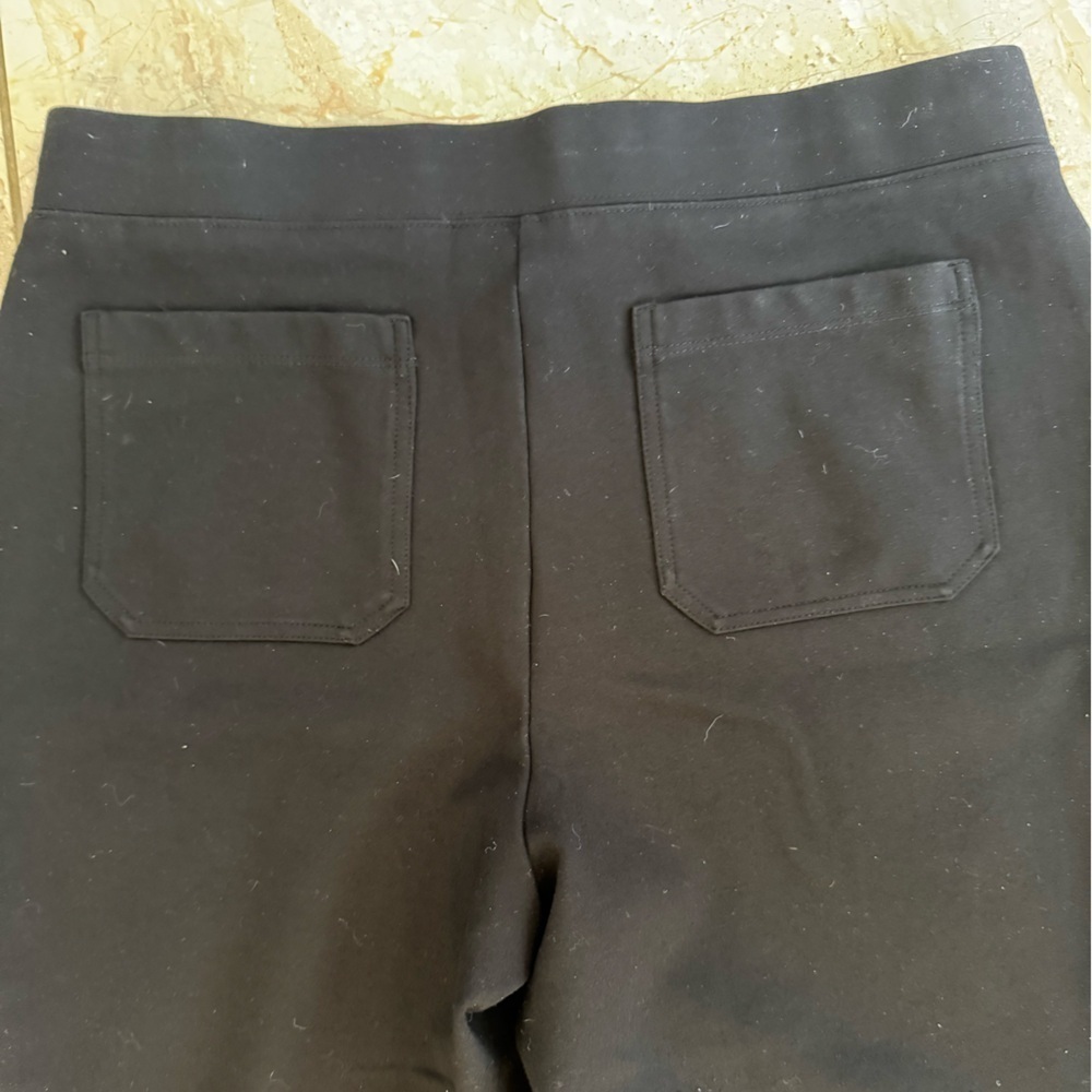 Susan Graver Tailored size M black Pants with back pockets very back - Picture 2 of 4